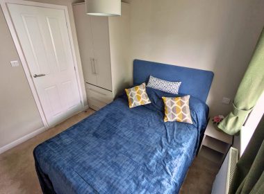 Omar Westbury on 24CL Saltmarshe Park - Bedroom