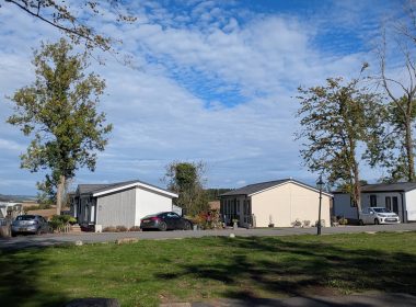 Omar Westbury on 24CL Saltmarshe Park - Exterior View