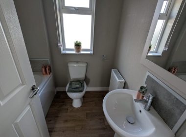 Omar Westbury on AON Bathroom