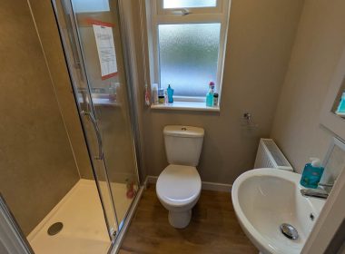 Omar Westbury on Westover Park - Shower Room