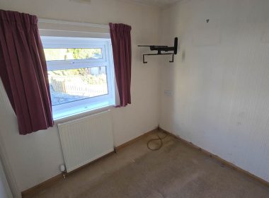 Preloved Park Home on Broadstones Park Room