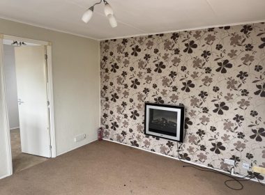 Preloved Tingdene Haydon Living