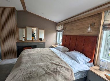 Regal Autograph on Angel of the North Park - Master Bedroom